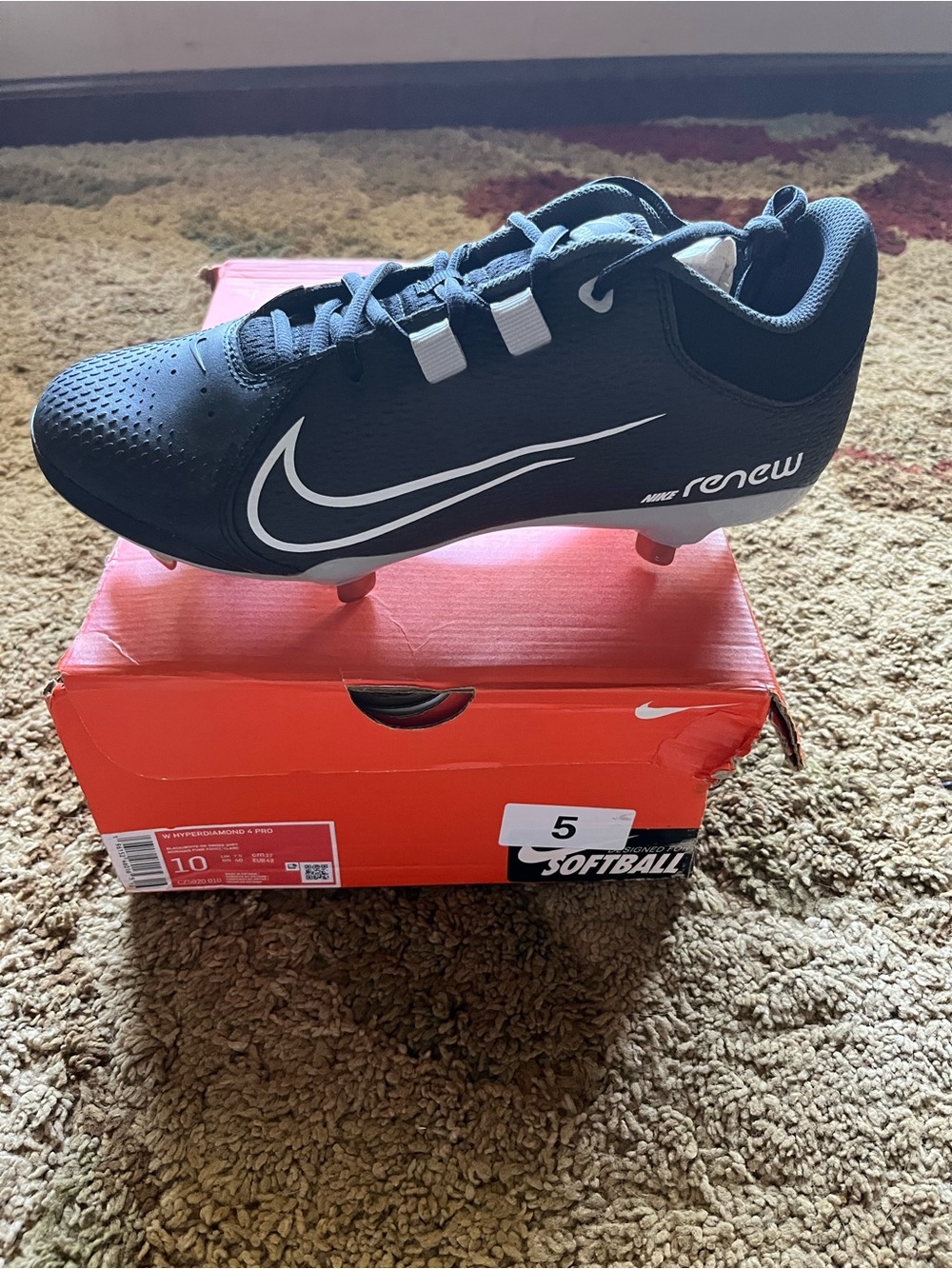 Nike Hyperdiamond 4 Pro Women's Softball Cleats Size 10